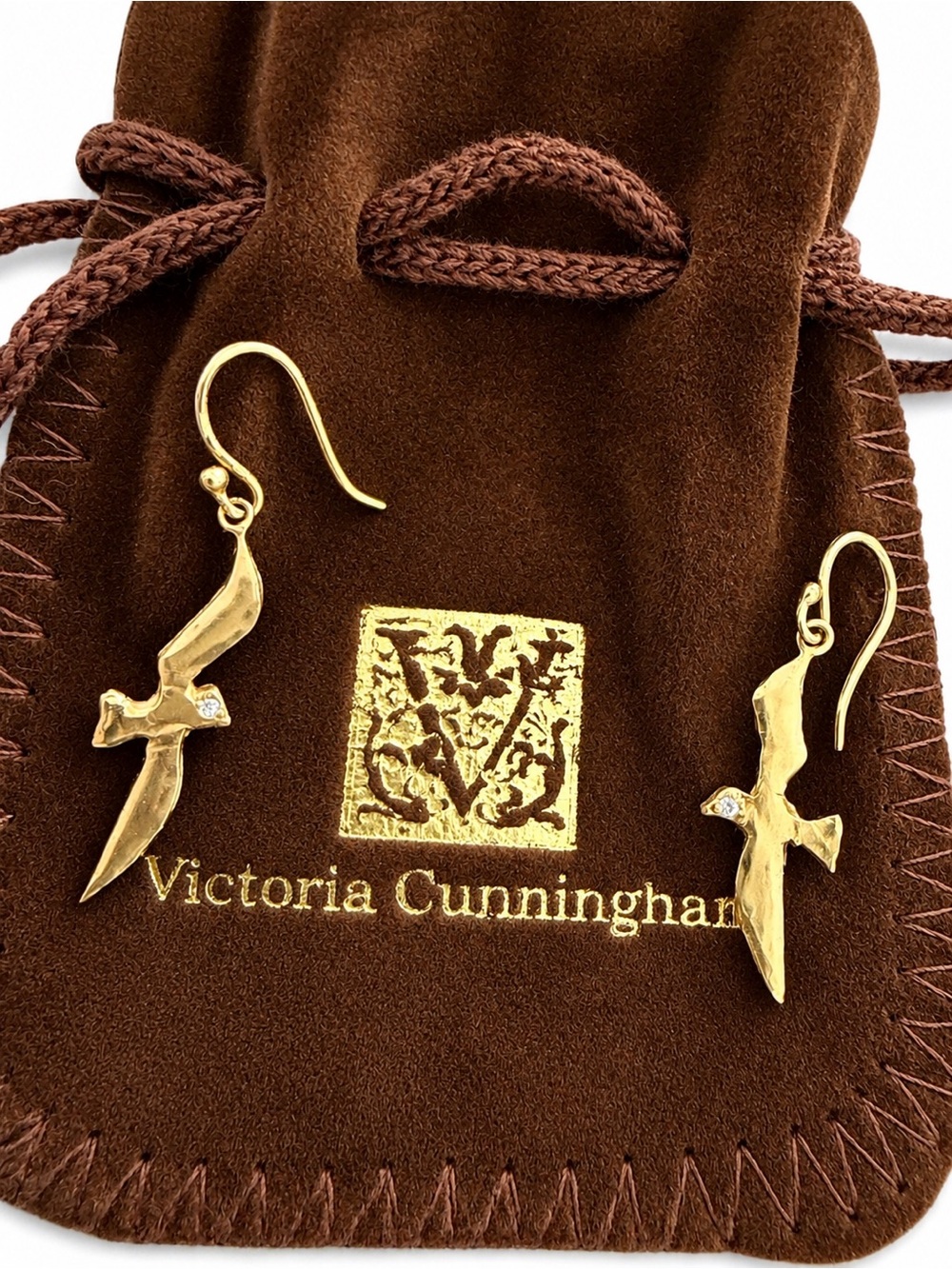 Victoria Cunningham 14k  Bird Dangle Earrings Diamond eyes